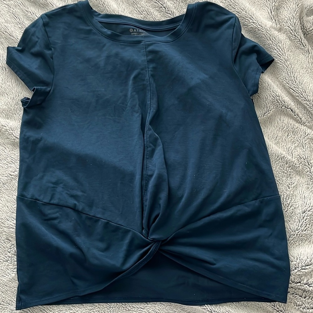 Athleta yoga shirt